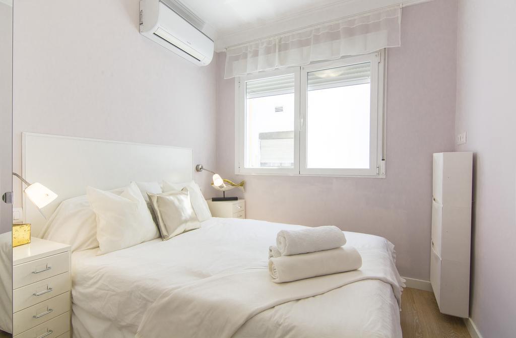 Apartamento Atico Atocha con Terraza Madrid Habitación foto