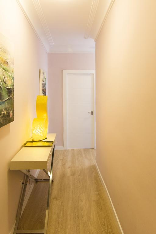 Apartamento Atico Atocha con Terraza Madrid Habitación foto